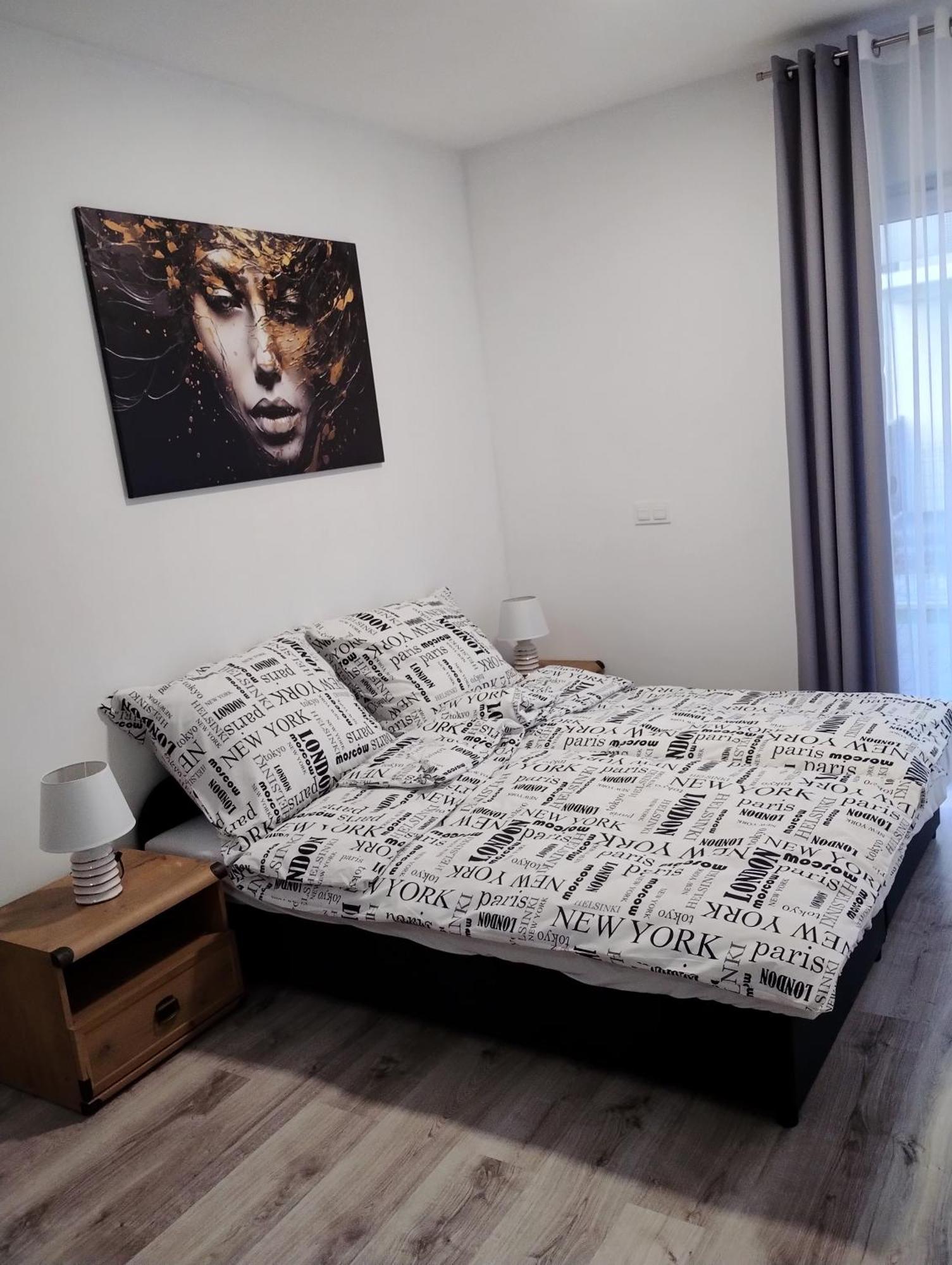 Apartament Sunset Leszno レシュノ エクステリア 写真